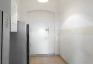 APARTMENT ZUR KURZZEITVERMIETUNG // Sanierungsbedürftig // nahe Burggasse-/Stadthalle