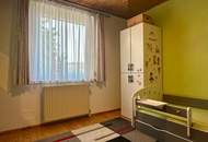 Haus mit großer Terrasse und wunderbarem Garten