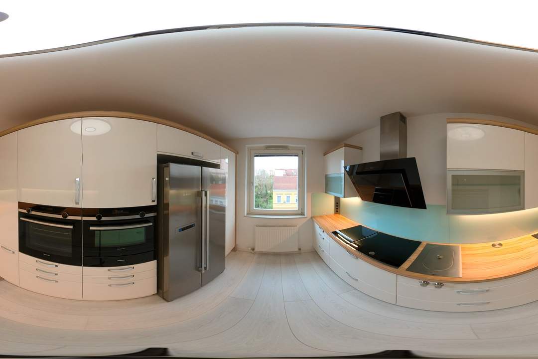"Wunderschön renovierte Wohnung"