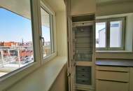 URANIA: 3 Zimmer mit hofseitiger Terrasse in Ruhelage: Luxus pur in Citynähe