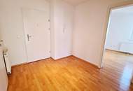 DACHGESCHOSS, Daringergasse, sonnige 76 m2 Neubau mit 6 m2 Balkon, 2 Zimmer, Wohnküche, Wannenbad, Parketten, Grünblick