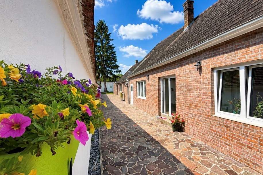 "Groß-Fein-Bald-Dein" - 2-Familienhaus in Unternalb, Haus-kauf, 320.000,€, 2070 Hollabrunn