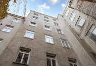 HOFRUHELAGE mit GRÜNBLICK | Gesamte Etage | 3 sanierungsbedürftige Einheiten | Ideale Familienwohnung | 3x Balkon-Option (ges. ca. 26 m² baubewilligt) | Nähe Einsiedlerpark, U4, künftig U2