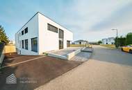 Exklusive Designvilla mit repräsentativem Firmensitz, 15-Meter-Pool und privater Fahrzeuggarage