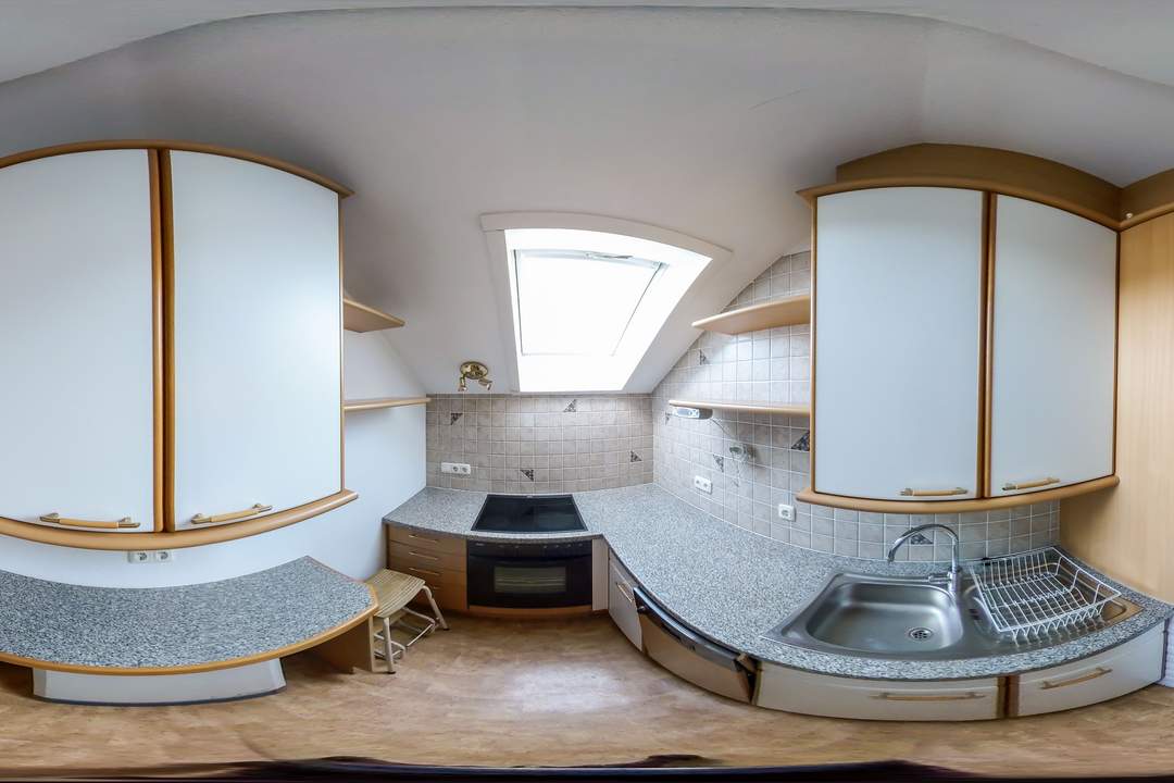 2-Zimmer-Eigentumswohnung mit Loggia nahe Golfplatz und Nussensee