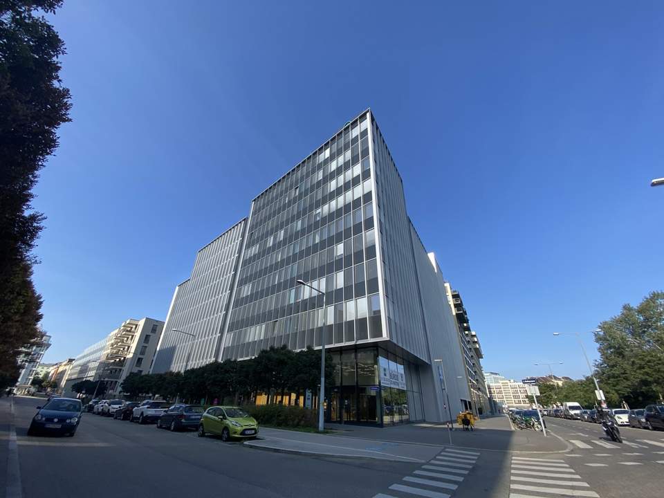 Markante Architektur an der Erdberger Lände