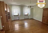 Großzügiges Haus mit Potenzial in guter Lage von Furth bei Göttweig