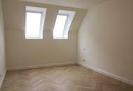 1030! Klimatisiertes, schönes 4-Zimmer DG mit Balkon Nähe Urania!