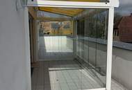 Penthouse-Feeling mit 41 m² Terrasse &amp; exklusivem Glasverbau – Wohnen auf höchstem Niveau