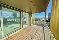 Luxus Pur: Penthouse directly at the main train station: Commission-free + Completion in October