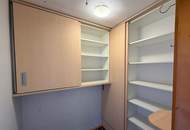 Projekt auf hervorragender Basis möglich - ehemaliger Kindergarten mit Garten erwerbbar!