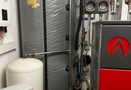 Exklusiver Pferdehof mit 2 Wohneinheiten, Reithalle &amp; großem Grund in Hochneukirchen