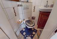 1140 Wien: Hofseitige 1-Zimmer-Altbau-Wohnung im 1. Stock