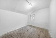 Erstbezug nach Renovierung (EG) und 26.849 m² Land (Tierhaltung erlaubt) !