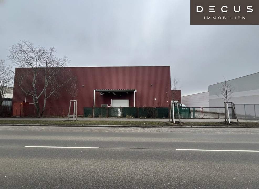 Gewerbeimmobilie mit Büro- und Lagerflächen in Top-Lage des 22. Bezirks | ca. 3.000 m² Nutzfläche