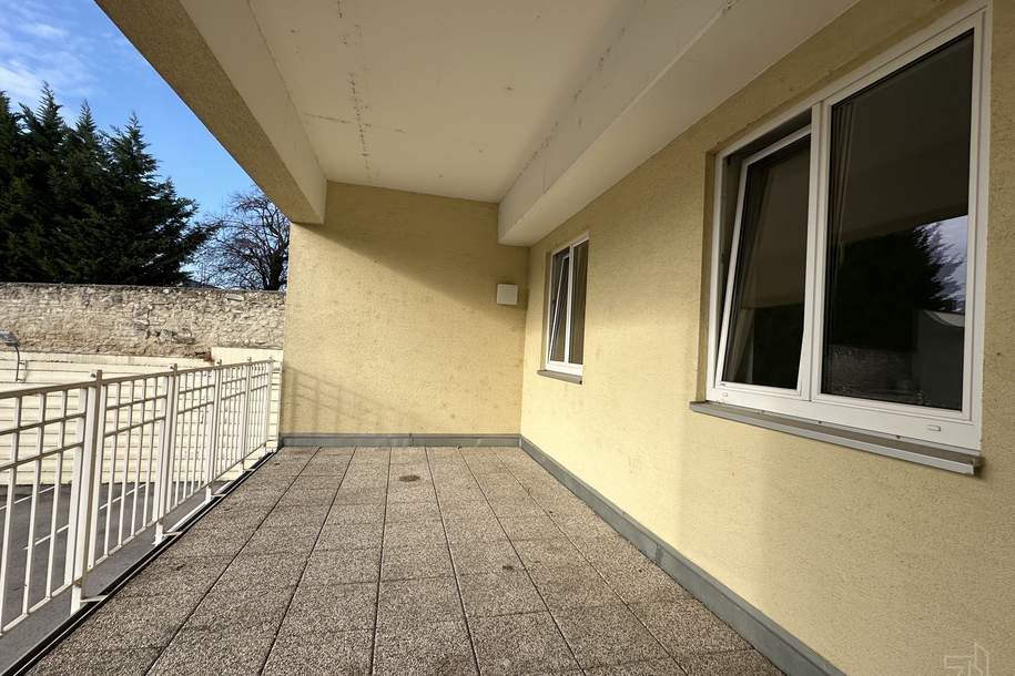 Hell &amp; geräumig! 3 Zimmer Wohnung im Zentrum von Neusiedl am See mit Loggia, Wohnung-kauf, 270.000,€, 7100 Neusiedl am See