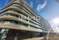 Pretty and bright studio and balcony apartment in a luxurious building for rent!