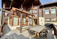 Architektur-Juwel in Logenplatz-Sonne: Einzigartige Landhaus-Villa mit Pool-Oase &amp; 424 qm Nutzfläche