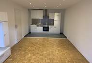 Provisionsfrei | Top sanierte 2-Zimmer-Wohnung | ruhig &amp; hell | Lift | sofort bezugsfertig