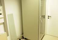 Büro mit eigenem Straßenzugang ++ Nähe U2 und U4 Schottentor