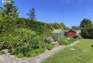 Einfamilienhaus mit liebevoll gepflegtem Garten