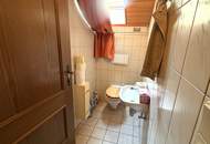 Charmantes Einfamilienhaus mit Pool, Sauna und viel Potenzial!