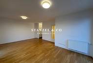 SONNIGES &amp; MODERNES TERRASSENDACHGESCHOSS