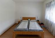 Top-Betriebsliegenschaft mit grosser Wohnung und Direktzugang zur A1 - Ideal für Lager, Dienstleistung & Lieferlogistik