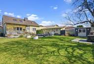 Einfamilienhaus mit großem Garten, sehr guter öffentlicher Anbindung und ausgezeichneter Infrastruktur in der Nähe des Badesees.