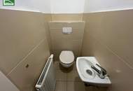 Geschäftslokal mit Adaptierungsbedarf im Erdgeschoss in Top Lage Nähe Vorgartenmarkt. Fläche erweiterbar. Leerstehend. - WOHNTRAUM