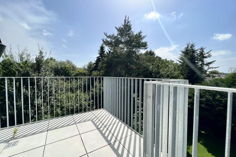 TRAUMLAGE AM MÜHLWASSER!: TOP PREIS! I ERSTBEZUG Dachgeschosswohnung I KLIMATISIERT I Gemeinschaftsgarten I Lift I Garagenstellplatz, Wohnung-kauf, 498.000,€, 1220 Wien 22., Donaustadt