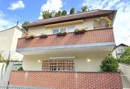 Neuwertig. Komfortabel. Mit Balkon. Mit privatem Patio. Im Zentrum.