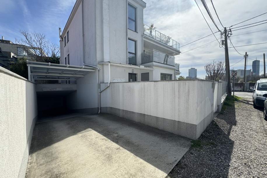 2 Auto-Abstellplätze in Tiefgeschossgarage zu verkaufen // 2 parking spaces in underground garage for sale //, Kleinobjekte-kauf, 49.900,€, 1220 Wien 22., Donaustadt