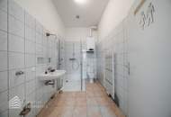 Helle Garconniere, Nähe Galleria Landstraße