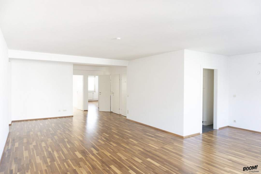 3-Zimmer Wohnung mit 2 Innenhof-Loggien &amp; Garagenplatzoption - 1080 Wien! ++ 3 Jahre Befristet ++