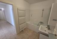 MIETE! Neuwertige Familienwohnung mit Garagenplatz!