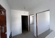 "Neu errichtete moderne Doppelhaushälfte"