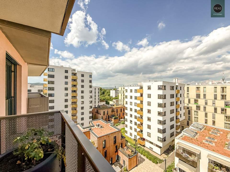 Provisionsfrei: Apartment beim Grünareal „Freie Mitte“ - Teilmöbliert, Deckenkühlung, Panoramabalkon, Gym!