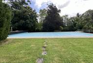 Hohe Warte 4-Zimmer-Wohnung mit großem Parkareal und Pool