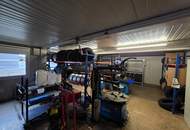 Moderne und voll ausgestattete Kfz-Werkstatt mit Verkaufsfläche in Toplage an der B137 zu mieten