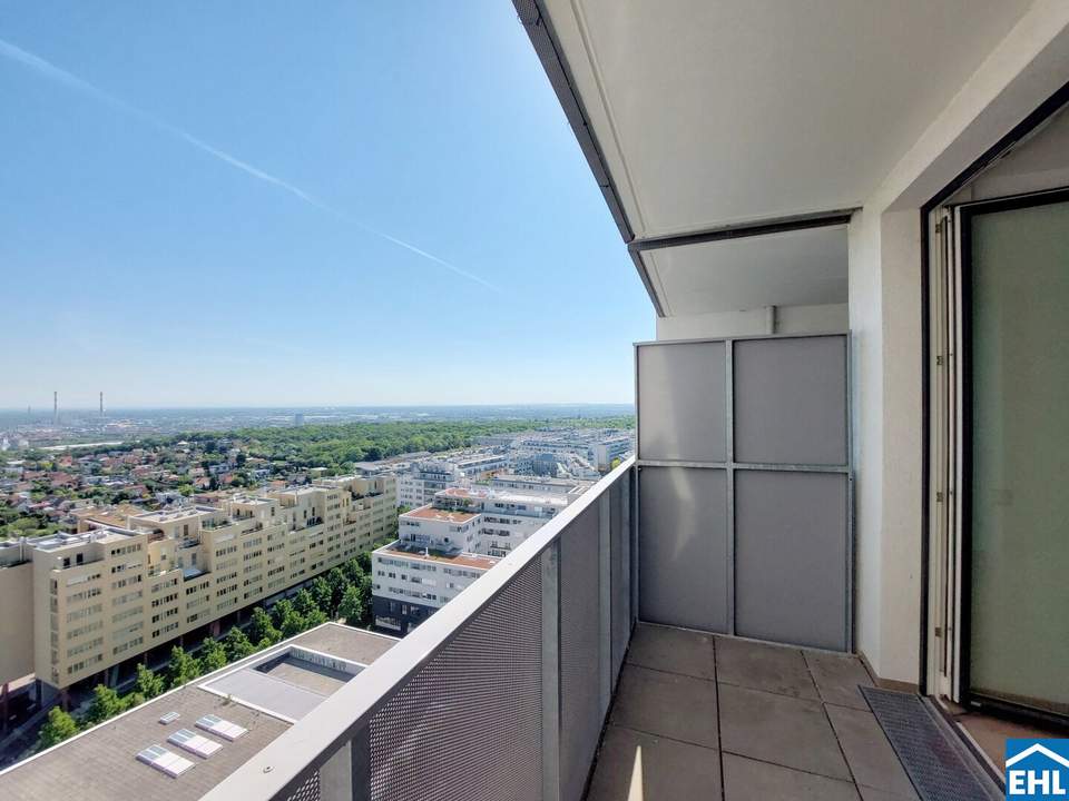 Traumhafte 2 Zimmerwohnung mit Balkon im 12. Stock im MySky-Tower