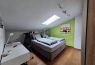 PENTHOUSE MIT EINZIGARTIGER AUSSICHT IN GUTEM ZUSTAND!