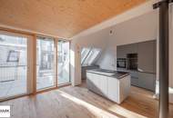 Erstbezug mit weitläufigem &amp; lichtdurchfluteten Wohnbereich, sowie 2 hofseitigen Freiflächen