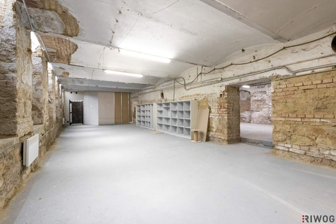 165 m2 Souterrain LAGER in der EMBELGASSE // zugehöriges WC + DUSCHE