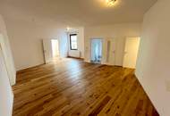 Bad Vöslau: Wunderschöne 4-Zimmer-Gartenwohnung mit Eichenparkettboden