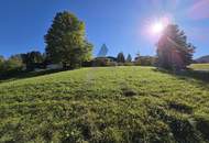 Sonniges Grundstück mit traumhaftem Bergblick