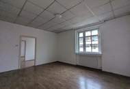 ++NEU++ 3-Zimmer Altbau-Wohnung (sanierungsbedürftig) mit viel Potenzial!