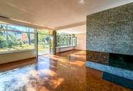 Exklusive Bauhaus-Villa mit Parkgarten & Pool am Waldrand