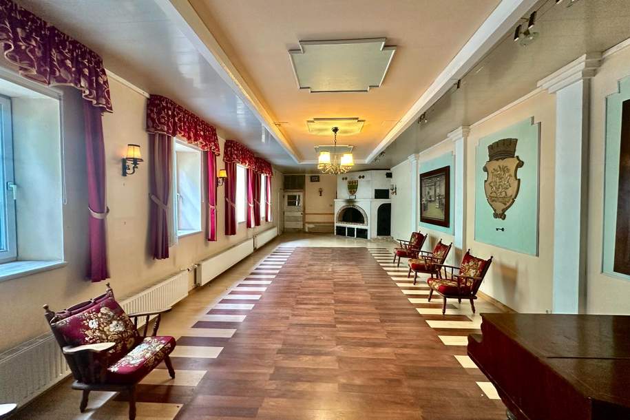 Attraktives Stadthaus mit vielseitigen Nutzungsmöglichkeiten!, Haus-kauf, 440.000,€, 2130 Mistelbach