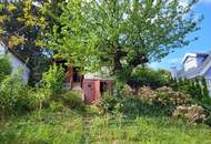 BAUGRUNDSTÜCK MIT WUNDERSCHÖNEM AUSBLICK IN DIE WEINBERGE